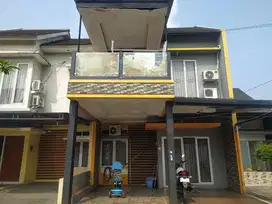 Rumah Seken 2 Lantai Dalam Perumahan di Jatiasih Bekasi, Dekat Tol