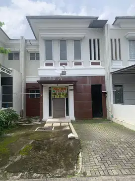Dijual Rumah Siap Huni di CASA JARDIN RESIDENCE