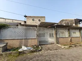 Rumah 1,5 Lantai Di Taman Jambu Pondok Tjandra Sidoarjo