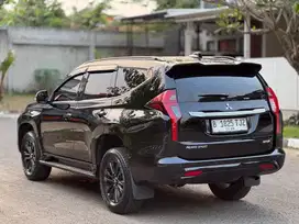 Mitsubishi Pajero Sport Dakar AT 2023