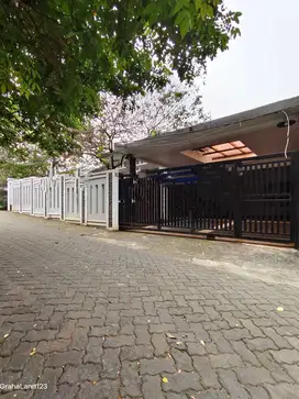 Rumah Mewah Luas Full Furnished Siap Huni Dalam Komplek Di Jagakarsa