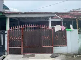 Dijual rumah siap huni vila Tomang baru pasar kemis Tangerang