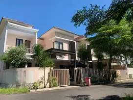 Rumah di kompleks Graha Permata Kota Selagalas