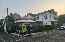 Jual rumah candi