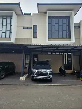 Dijual / Disewa Rumah Posisi Hook 3 Lantai Cluster Semayang Asya JGC