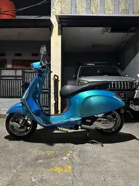 DIJUAL VESPA SPRINT 2019 MODIF PEMAKAIAN PRIBADI