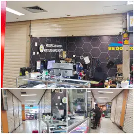 Kios lantai 4 pusat komputer ITC cempaka mas jakarta pusat