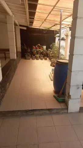 Dijual Rumah 2 Lantai di Cicukang, Bandung