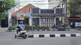 TANAH BONUS BANGUNAN LAMA STRATEGIS MURAH DI JL UTAMA DEKAT LIPPO MALL