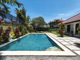 Villa 4 Kamar Tidur Dekat Pantai Ketewel Gianyar Bali