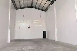 Dijual Gudang Ada Lift Barang di Sedayu Bizpark Daan Mogot