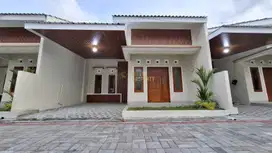 RUMAH BARU DALAM CLUSTER DEKAT SD KANISIUS KADIROJO KALASAN