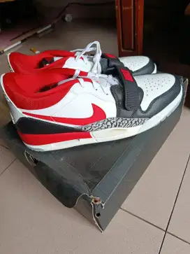 Dijual murah sepatu Nike air Jordan legacy 312 low