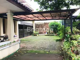 Rumah Luas di Tebet Raya Cocok untuk Kantor, Tempat Usaha, Lokasi