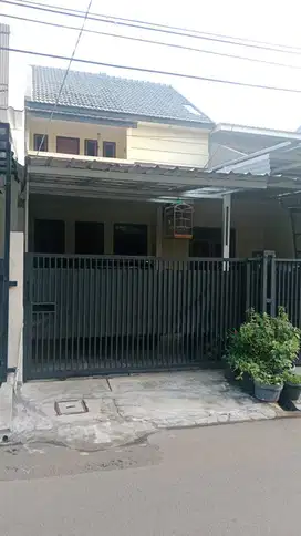 Jual Cepet Rumah 2 Lantai, Taman Alfa Indah Jakarta Selatan