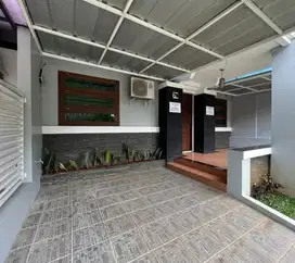 Disewakan rumah 2 lantai di cluster Venesia Raya Sentul City