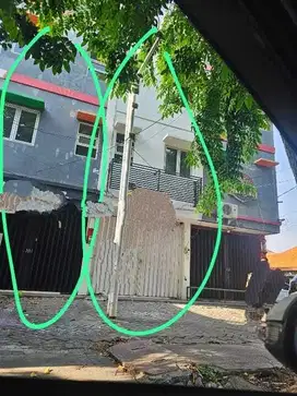 Ruko jejer 3 unit tengah kota alun alun