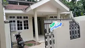 JUAL CEPAT RUMAH SECONDARY SURAT SHM ON HAND DI KUKUSAN,BEJI DEPOK