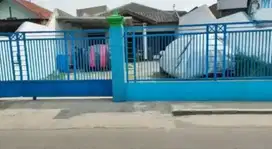 DIJUAL RUMAH NGANTONG GELURAN SEPANJANG SDA