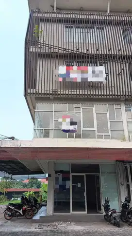 Ruko Bagus di Raya Merr Lokasi Strategis