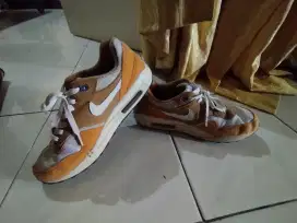 Jual sepatu Nike air max curry