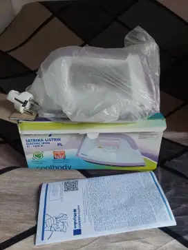 Setrika Miyako masih baru