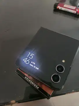 Samsung z flip 3 12/256