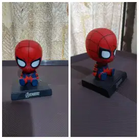 Pajangan spiderman marvel