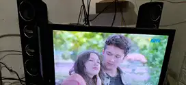 LED TV Polytron 24 inch plus 2 speaker tower