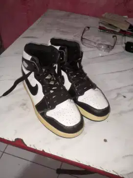 Sepatu  murah dan bekas