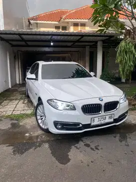 BMW 528i Luxury F10 LCI 2015 White putih 528i 2014 528i 2013 jual bu