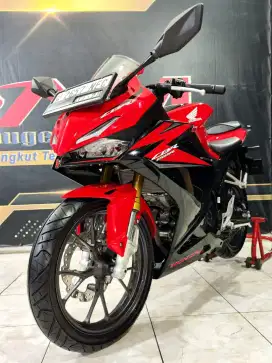 DP 3jt Honda All New CBR150R FI USD TH 2023 Odo 1rb gas pol