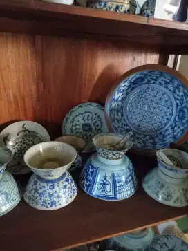 Jual cepat macam2 mangkuk dan piring antik buatan cina