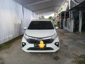 Sigra 1.2 R  DLX  MT thn 2020