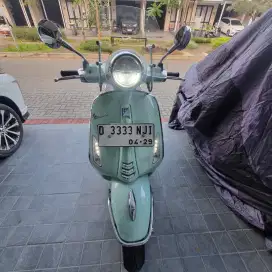 Dijual Vespa Primavera igets 150 ABS 2023 tangan pertama odo rendah