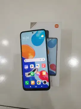 Redmi Note 11 4+2/128GB Mulus lengkap