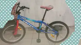 Jual Sepeda BMX de'Basic merek United bekas
