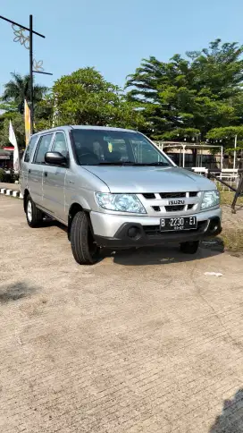 Isuzu panther LM smart turbo diesel