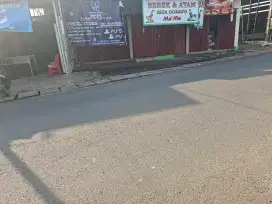 Di jual 2 kios di jln rats utama