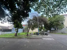 Dijual Kavling hook 315 m2 dekat gate di Kencana Loka BSD