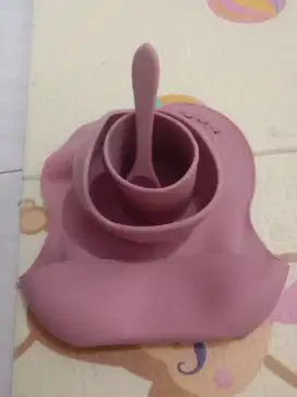 Alat makan anak