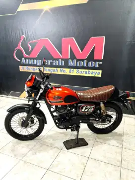 DP 5jt an Kawasaki W175 Cafe Reg 2022 odo 2rb Anugerah motor rungkut