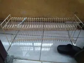 Rak piring panjang