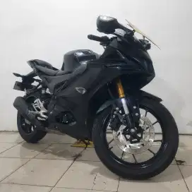 YAMAHA R15 V4 TAHUN 2022 BERGARANSI, GRATIS KIRIM SEJABODETABEK