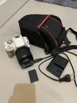 Canon EOS 100D Putih