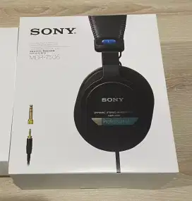 Jual Headset SONY MDR - 7506