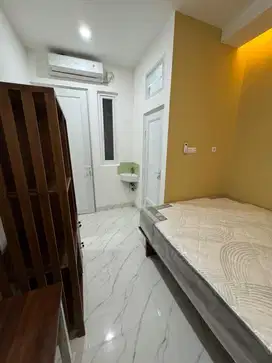 Kost Eksklusif Putri & Pasutri Non LV