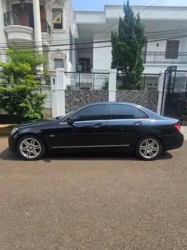 Dijual Mercy C250 CGI tahun 2010