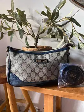 Sling bag Ssamzie