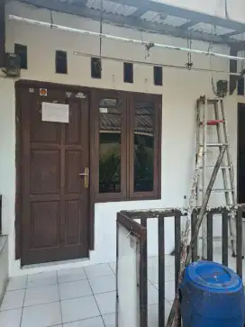 Kamar kontrakan di dalam cluster Bekasi Timur Regency